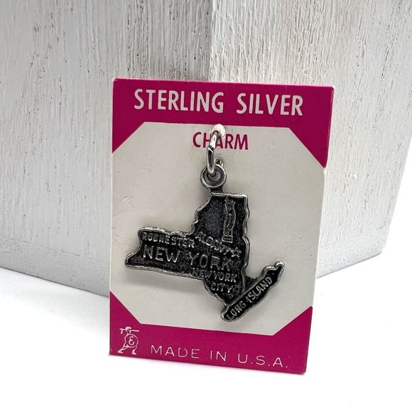 New York Map Shape Bracelet Charm Vintage Forte Sterling Silver NWT NOS - Picture 1 of 4